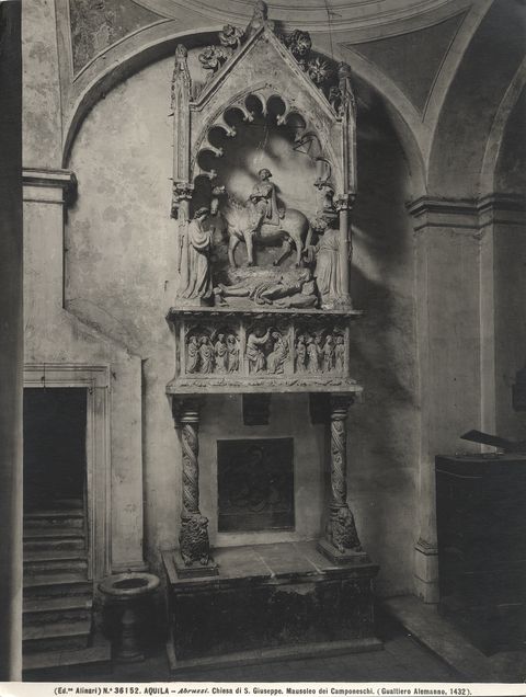 Alinari, Fratelli — Aquila - Abruzzi. Chiesa di S. Giuseppe. Mausoleo dei Camponeschi. (Gualtiero Alemanno, 1432) — insieme